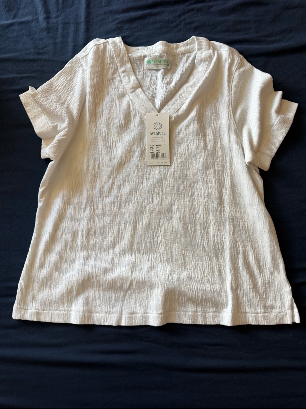 Aventura White Textured V-Neck Short Sleeve Top